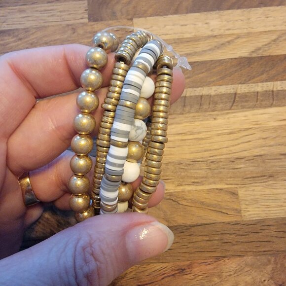 Meghan Browne Style Lana Howlite 5 Strand Boho Stretch Bracelets - Picture 5 of 14